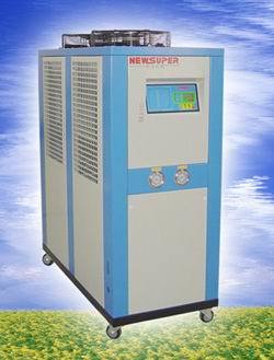 风冷式冻水机XZ-25AC(冷冻水机、干洗机制冷设备)--东莞市新卓机械设备